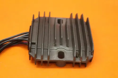 09-16 SUZUKI GSXR 1000 OEM RECTIFIER VOLTAGE REGULATOR