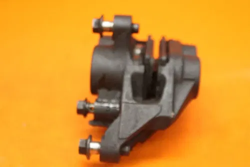 01-05 YAMAHA FZ1 OEM LEFT FRONT BRAKE CALIPER WITH PADS