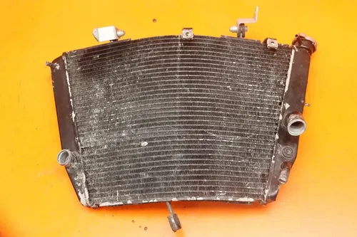 11-21 SUZUKI GSXR 600 750 OEM STRAIGHT ENGINE RADIATOR MOTOR COOLER COOLING
