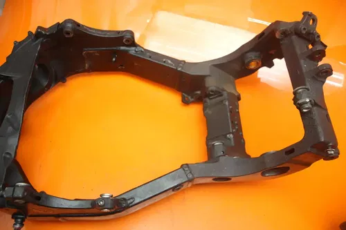2005 2006 SUZUKI GSXR 1000 STRAIGHT FRAME CHASSIS RACE/STUNT ONLY