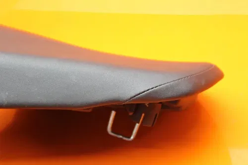 15-22 HONDA CBR300R OEM REAR BACK PASSENGER TANDEM SEAT PAD SADDLE PILLION