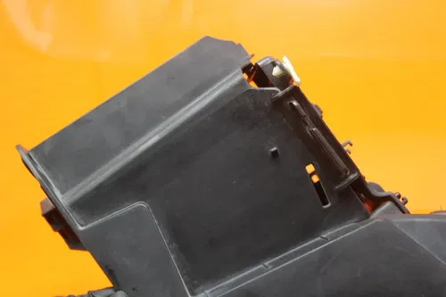 2020 HARLEY-DAVIDSON STREET 500 OEM BATTERY TRAY BOX HOLDER