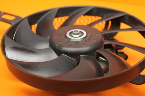 11-19 SUZUKI GSXR750 600 OEM ENGINE RADIATOR COOLING FAN