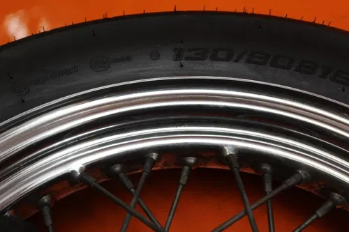 2002 Harley-Davidson Road King FLHR OEM STRAIGHT FRONT WHEEL RIM W TIRE