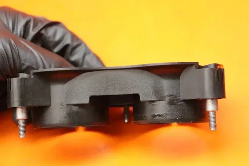 2004-2006 YAMAHA YZF R1 OEM AIRBOX INTAKE VELOCITY STACKS