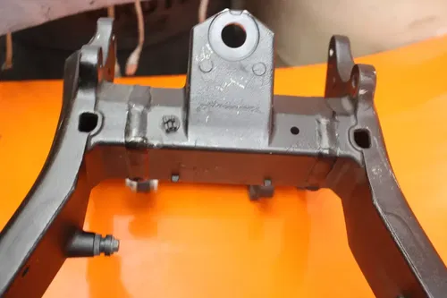 11-21 SUZUKI GSXR 600 750 STRAIGHT FRAME CHASSIS C 41100-15J00-YAP