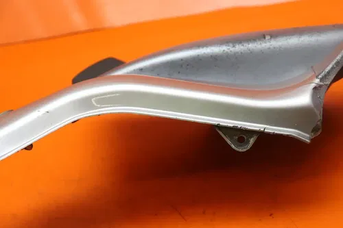 2009 SUZUKI BOULEVARD M109R OEM LEFT SIDE COVER PANEL COWL FAIRING