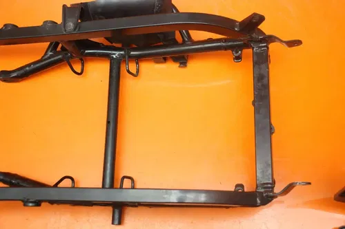 99-07 SUZUKI GSXR1300R BUSA OEM STRAIGHT REAR SUBFRAME BACK SUB FRAME