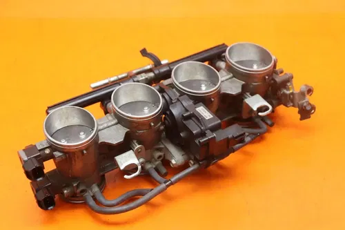 2007-2008 KAWASAKI NINJA ZX6R OEM MAIN FUEL INJECTORS / THROTTLE BODIES
