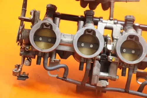2007-2008 KAWASAKI NINJA ZX6R OEM MAIN FUEL INJECTORS / THROTTLE BODIES