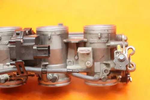 2007-2008 KAWASAKI NINJA ZX6R OEM MAIN FUEL INJECTORS / THROTTLE BODIES