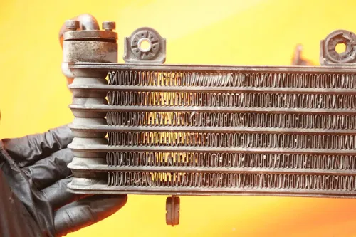 07-08 SUZUKI GSXR1000 OEM ENGINE MOTOR OIL COOLER