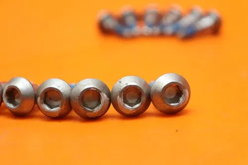 05-24 SUZUKI GSXR 1000 OEM FRONT BRAKE ROTOR BOLTS DISC HARDWARE SCREW SET NICEE