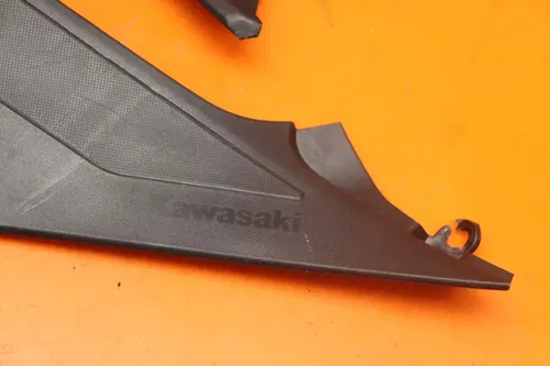 18-23 KAWASAKI NINJA 400 OEM RIGHT LEFT FRONT SIDE SEAT PANELS TRIMS COWLS