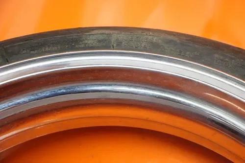 2001-2004 SUZUKI GSXR 1000 CHROME OEM STRAIGHT FRONT WHEEL RIM W TIRE
