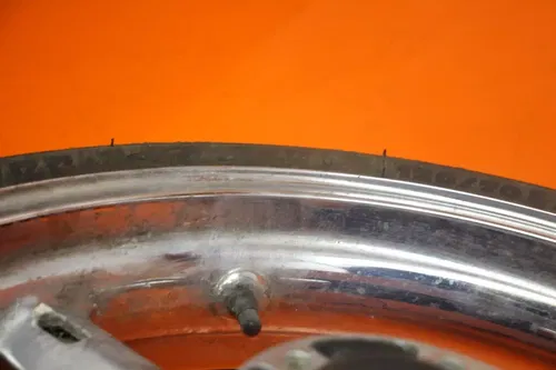 2001-2004 SUZUKI GSXR 1000 CHROME OEM STRAIGHT FRONT WHEEL RIM W TIRE