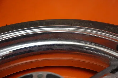 2001-2004 SUZUKI GSXR 1000 CHROME OEM STRAIGHT FRONT WHEEL RIM W TIRE
