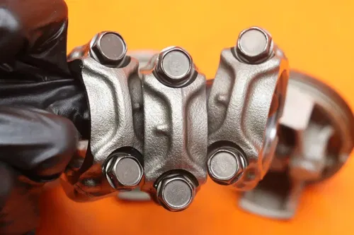 2013 TRIUMPH DAYTONA 675 OEM ENGINE MOTOR BLOCK PISTONS