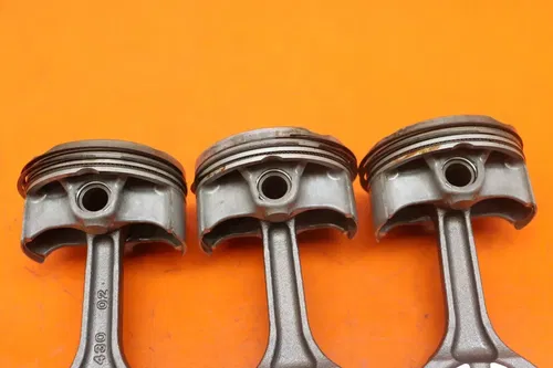 2013 TRIUMPH DAYTONA 675 OEM ENGINE MOTOR BLOCK PISTONS