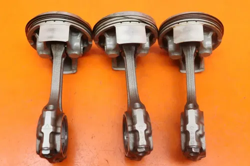 2013 TRIUMPH DAYTONA 675 OEM ENGINE MOTOR BLOCK PISTONS