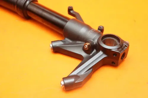08-10 KAWASAKI NINJA ZX10R KYB RIGHT FRONT FORK SHOCK SUSPENSION BENT