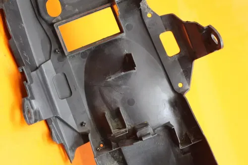 15-18 YAMAHA YZF R3 OEM REAR BACK TAIL UNDERTAIL BATTERY TRAY PLASTIC