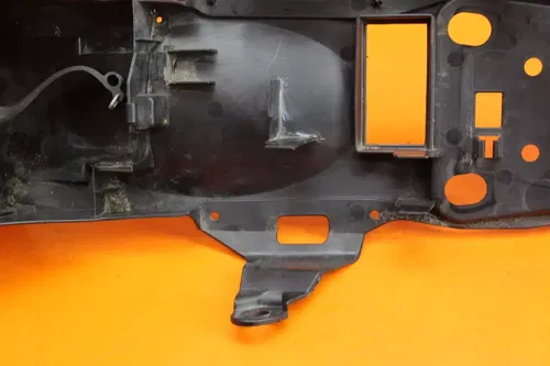 15-18 YAMAHA YZF R3 OEM REAR BACK TAIL UNDERTAIL BATTERY TRAY PLASTIC