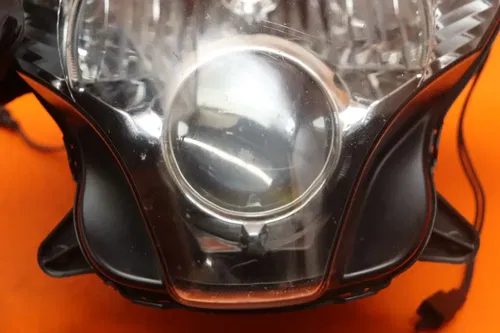 2006-2007 SUZUKI GSXR 600 750 OEM FRONT HEADLIGHT HEAD LIGHT LAMP *NO CRACKS*