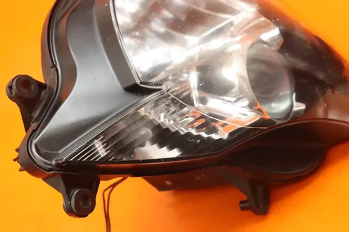 2006-2007 SUZUKI GSXR 600 750 OEM FRONT HEADLIGHT HEAD LIGHT LAMP *NO CRACKS*