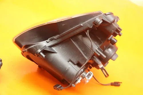 2006-2007 SUZUKI GSXR 600 750 OEM FRONT HEADLIGHT HEAD LIGHT LAMP *NO CRACKS*