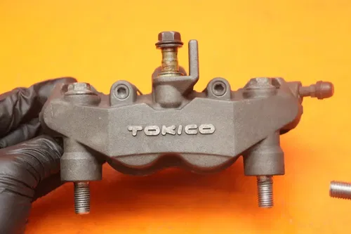 2008-2009 SUZUKI GSXR 600 750 OEM RIGHT LEFT FRONT BRAKE CALIPER SET CALIPERS