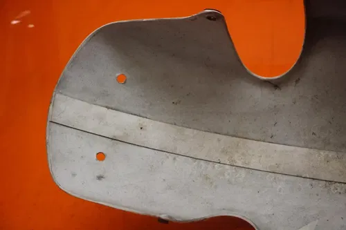 2001 2002 SUZUKI GSXR 1000 FRONT WHEEL FENDER COWL FAIRING 53110-35F00-019