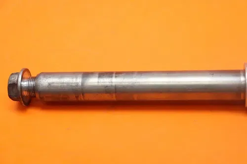 2009-2011 SUZUKI GSXR 1000 OEM STRAIGHT FRONT WHEEL RIM AXLE PIVOT BOLT