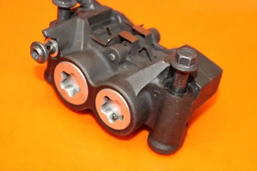 09-15 2009 YAMAHA YZF R6 OEM LEFT FRONT BRAKE CALIPER W PADS