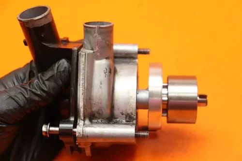 07-17 2011 KAWASAKI NINJA ZX6R OEM ENGINE WATER COOLANT PUMP