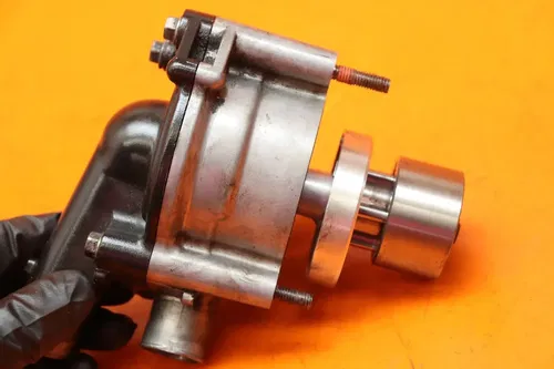 07-17 2011 KAWASAKI NINJA ZX6R OEM ENGINE WATER COOLANT PUMP