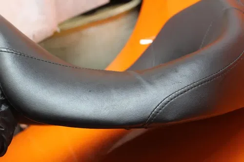2010 Harley-Davidson Street Glide FLHX OEM FRONT REAR SEAT SADDLE *NO RIPS*
