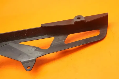 07-24 SUZUKI GSXR 1000 OEM REAR BACK DRIVE CHAIN GUARD COVER SHIELD