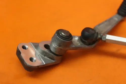 09-14 SUZUKI GSXR 1000 OEM SHIFTER LINKAGE SHIFT LINK PEDAL