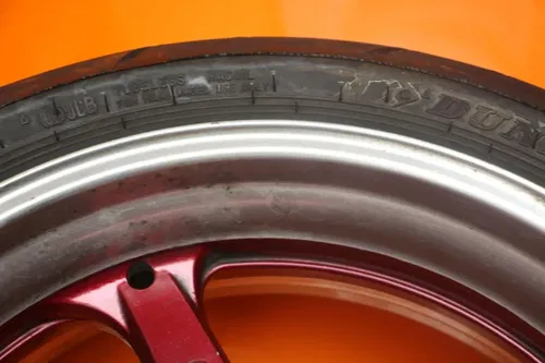2004-2007 HONDA CBR 1000RR OEM STRAIGHT REAR WHEEL BACK RIM W TIRE