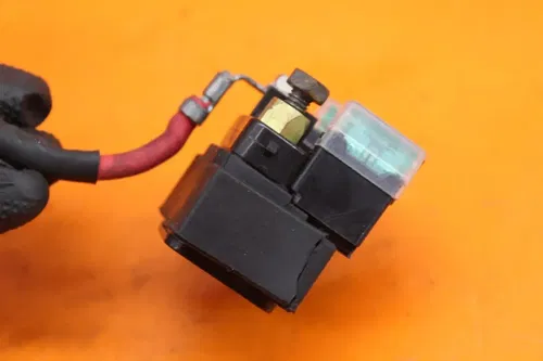 08-09 SUZUKI BOULEVARD C109R VLR1800 ENGINE STARTER RELAY STARTING MOTOR SWITCH