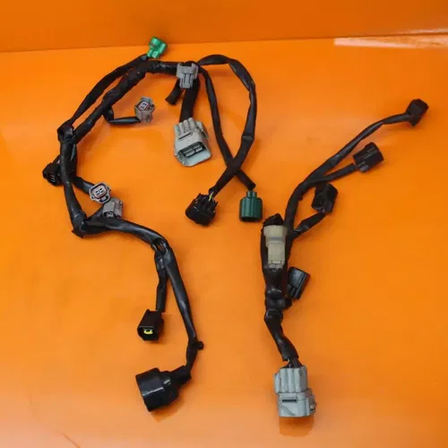 04-06 YAMAHA YZF R1 OEM INJECTOR WIRING HARNESS AND SUB WIRE LOOM 5VY-82386-00-0