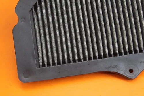 2001-2004 SUZUKI GSXR 1000 AIRBOX AIR INTAKE FILTER 13780-35F00