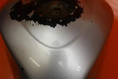 2005 2006 SUZUKI GSXR 1000 OEM GAS TANK FUEL CELL PETROL RESERVOIR