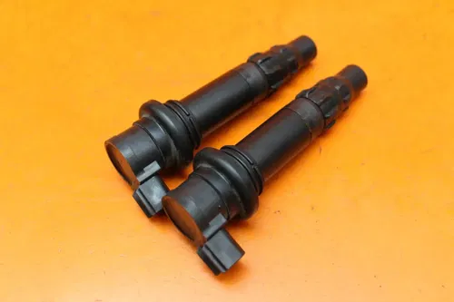 22-23 YAMAHA YZF R7 OEM IGNITION COILS COIL SPARK PLUG CAPS