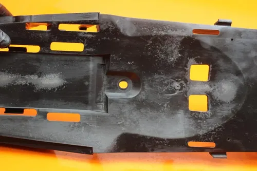 2005 2006 SUZUKI GSXR 1000 OEM REAR BACK TAIL UNDERTAIL BATTERY TRAY PLASTIC