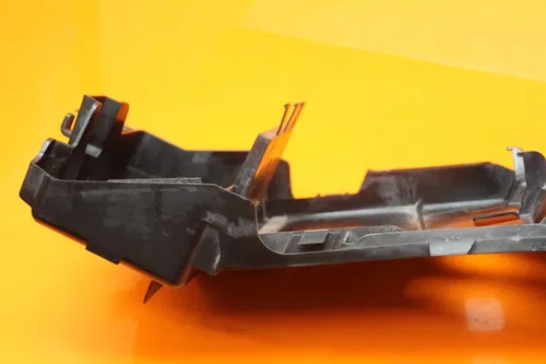 2005 2006 SUZUKI GSXR 1000 OEM REAR BACK TAIL UNDERTAIL BATTERY TRAY PLASTIC