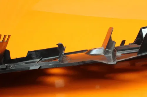 2005 2006 SUZUKI GSXR 1000 OEM REAR BACK TAIL UNDERTAIL BATTERY TRAY PLASTIC