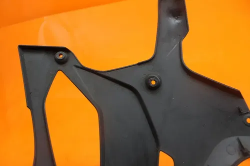 20-23 BMW S1000RR LEFT LOWER BOTTOM BELLY SIDE FAIRING COWL