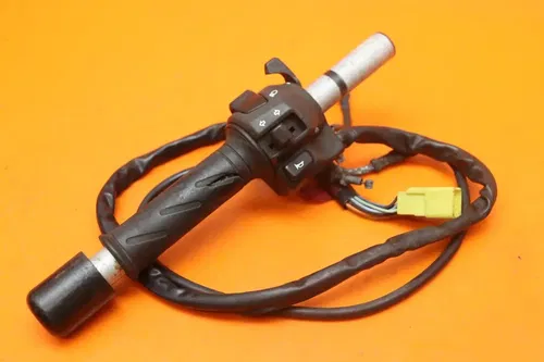 2001-2007 SUZUKI HAYABUSA OEM LEFT CLIP ON HANDLEBAR W SWITCHES